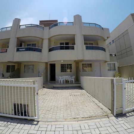 A155 Duplex 2 Quartos Bombas Bombinhas Luaran gambar