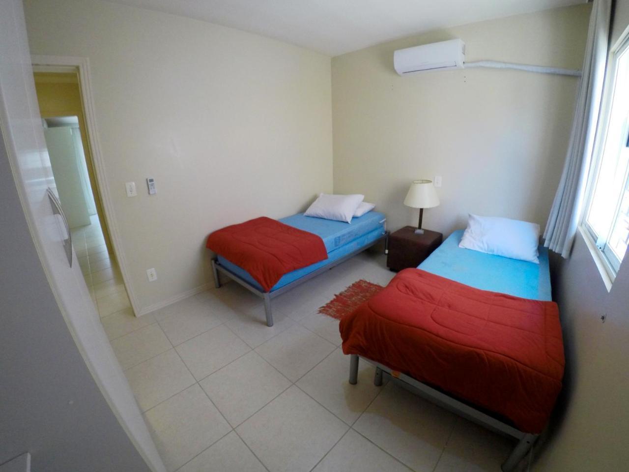 A155 Duplex 2 Quartos Bombas Bombinhas Luaran gambar