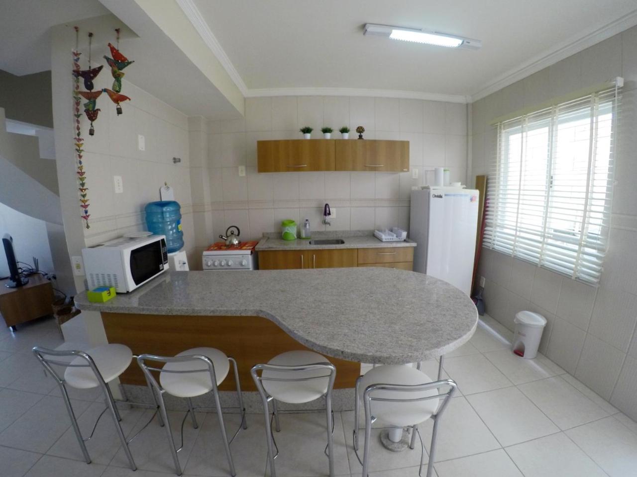 A155 Duplex 2 Quartos Bombas Bombinhas Luaran gambar