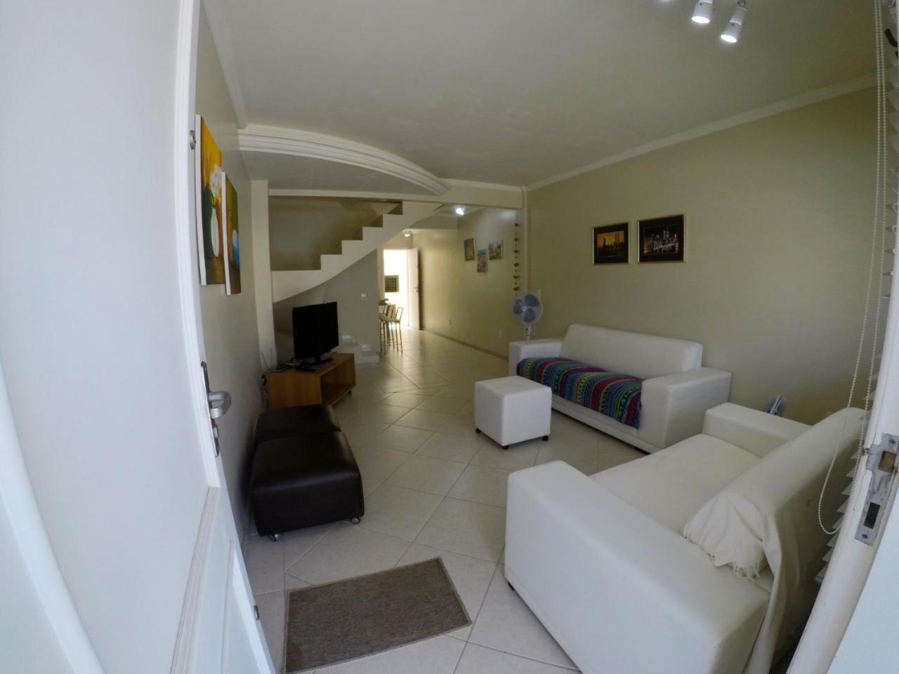 A155 Duplex 2 Quartos Bombas Bombinhas Luaran gambar