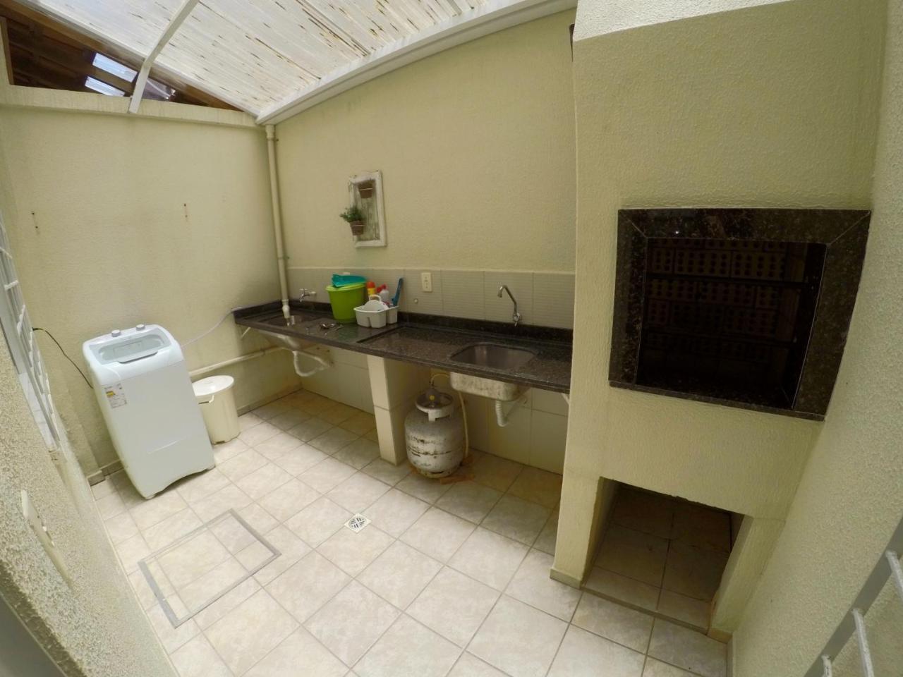 A155 Duplex 2 Quartos Bombas Bombinhas Luaran gambar