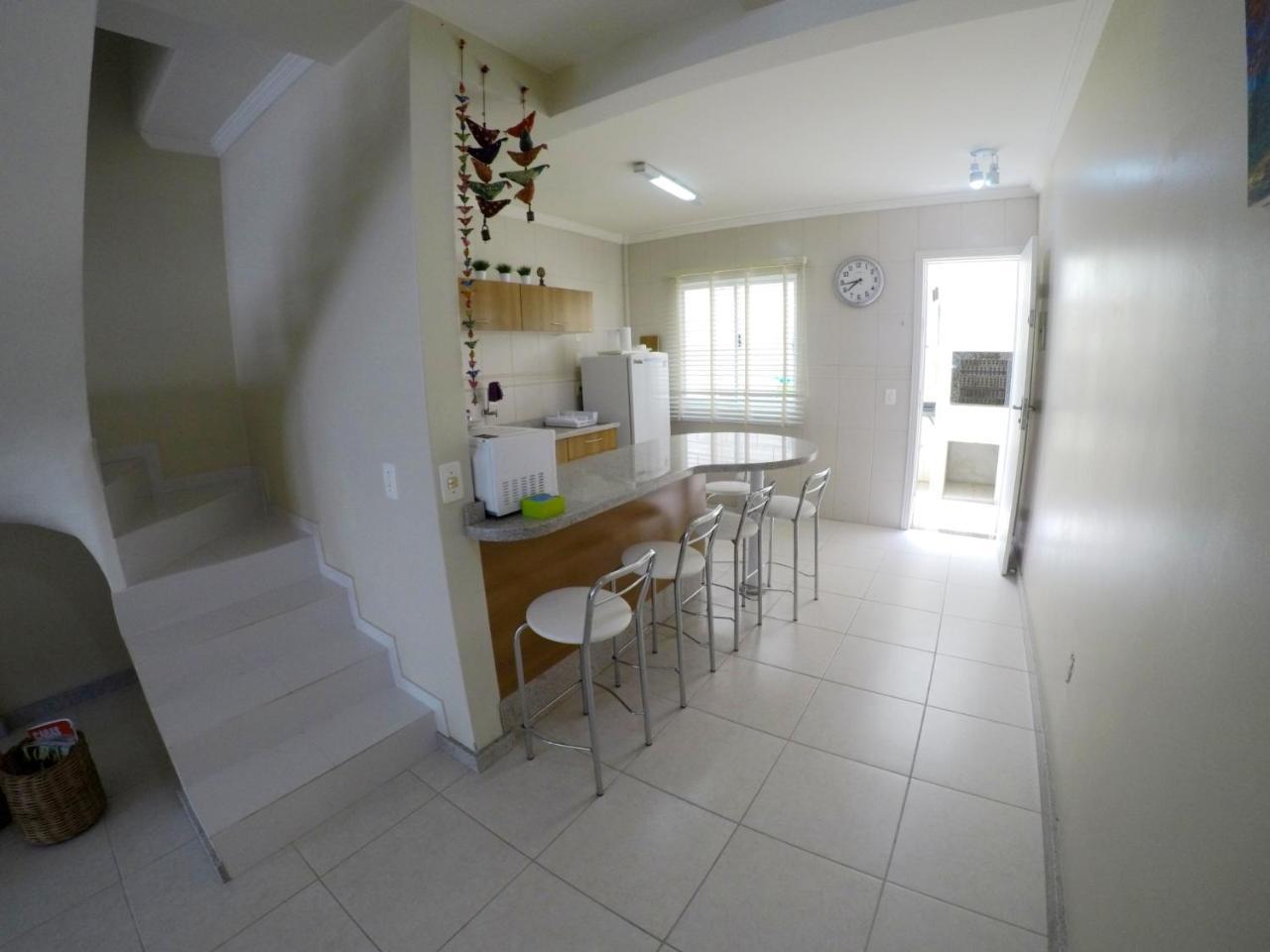 A155 Duplex 2 Quartos Bombas Bombinhas Luaran gambar