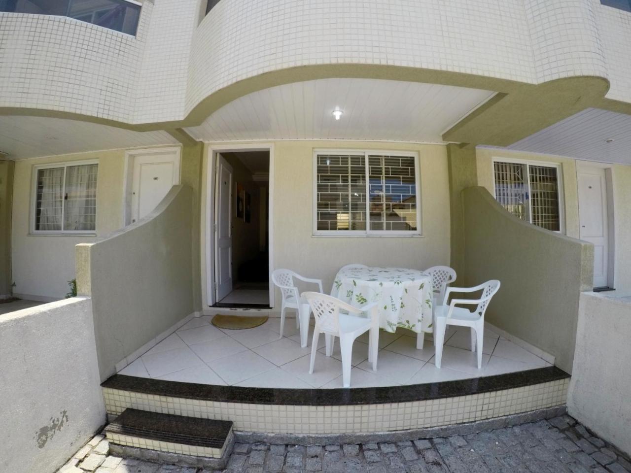 A155 Duplex 2 Quartos Bombas Bombinhas Luaran gambar